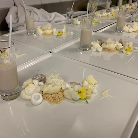 Vista Allegra 4* イシュグル