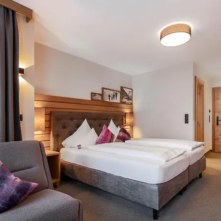 阿莱格拉维斯塔酒店 酒店 伊施格尔