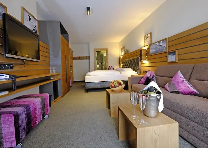 阿莱格拉维斯塔酒店 酒店 伊施格尔